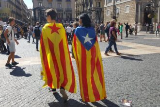criza locuinte spania mii de oameni au protestat la barcelona sindicatele au facut apel la greva 6ac4da55c89d8