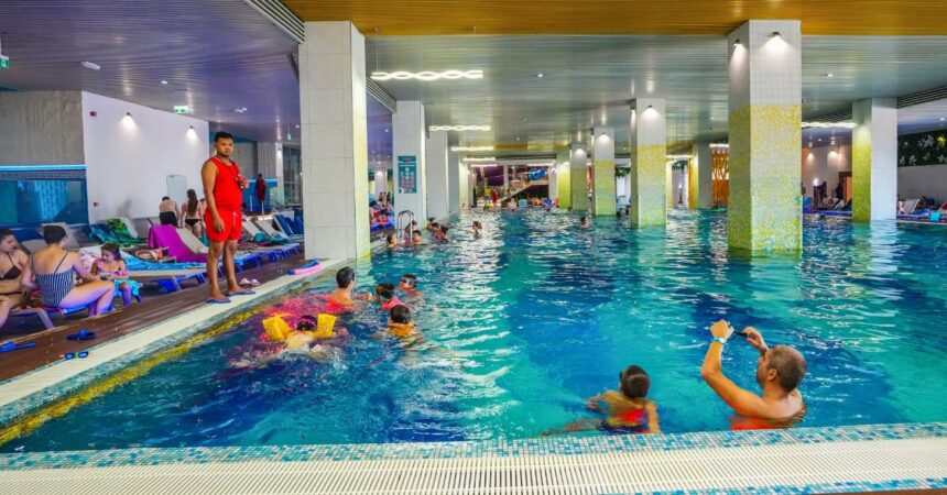 foto dezlegare de la negoita pentru toti copiii din romania acces gratuit pentru elevii din toata tara la parcul acvatic din pantelimon 6ac7c487023ae