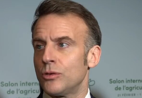 furie si rusine emmanuel macron rupe tacerea dupa protestele sangeroase din franta aproape 2 400 de persoane arestate si mii de afaceri devastate 6ad51d4642022