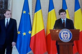 lovitura de teatru nicusor dan l a desemnat pe luca niculescu pentru functia de prim ministru 6ac3ebdb8f351