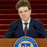 nicusor dan despre decizia agentiei standard poors de a mentine ratingul de tara acest rezultat este meritul intregii societati si al politicilor de disciplina financiara nu este in 6ac0bc2196392