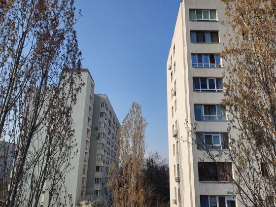 o treime dintre romani considera ca ar avea nevoie de peste cinci ani pentru a trece peste o dauna de 50 000 de lei la locuinta studiu 6ac922d8e97cb