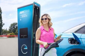 ostahie acord mare cu grecii de la ppc se vor pune statii de incarcare ultra rapide pentru masini electrice in toata reteaua de parcuri de retail cometex din tara 6ad9c8859b2d9