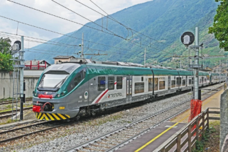 primarul romei exclude o taxa de intrare pentru turisti similara celei din venetia 6ae1a2c9e7286