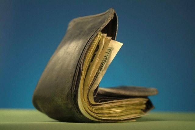 romania a platit dobanzi record in octombrie in timp ce leul pierde substantial in fata euro unde merg cursul valutar si dobanzile cu noul guvern niculescu 6ade65c972823