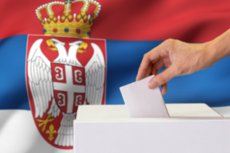 sarbii voteaza duminica in alegeri anticipate in timp ce studentii incearca sa l inlature pe vucic 6addae58ce6e8