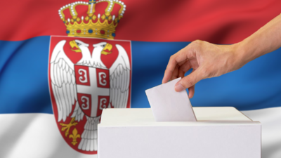 sarbii voteaza duminica in alegeri anticipate in timp ce studentii incearca sa l inlature pe vucic 6addae58ce6e8