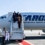 tarom introduce in operare noua aeronava ivan patzaichin al doilea boeing 737 max 8 si anunta noi livrari pentru 2027 6ac12c9c24839