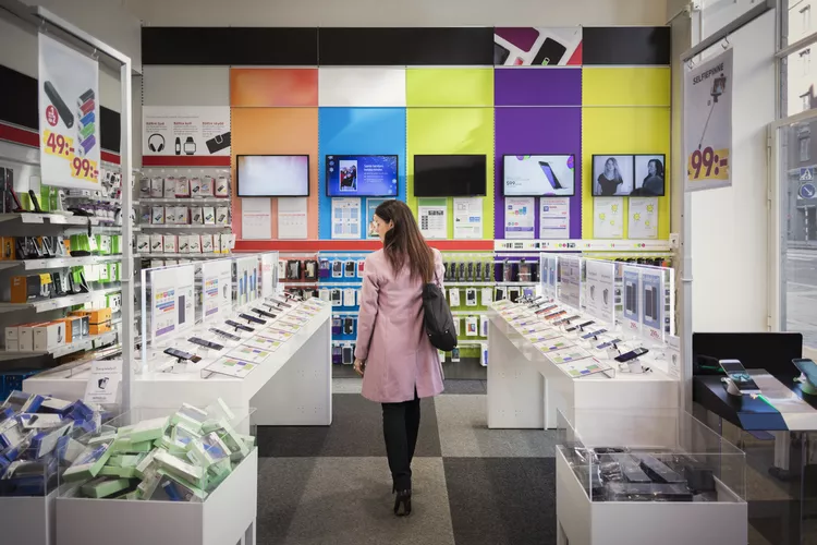 vanzarile de smartphone uri pe plan mondial au ajuns la cel mai scazut nivel din ultimii 14 ani 6acd338b8a6ba