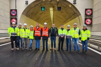 video autostrada a1 sibiu pitesti cele doua conditii de care mai depinde deschiderea circulatiei pe sectiunea 4 cu primul tunel forat de autostrada din romania 6ae08a6ce9507