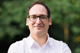 wonderful evaluat la 5 miliarde dolari il numeste pe yannis jacob draghici la conducerea operatiunilor din romania si moldova 6ac744fd0f43e